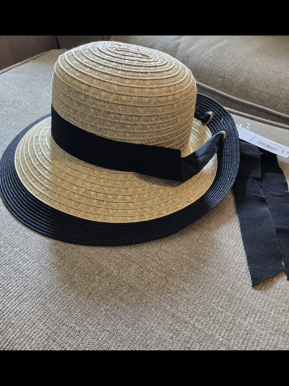 Liz Claiborne Natural Straw Sun Hat with Black Trim Classic Stylish Women's NWT